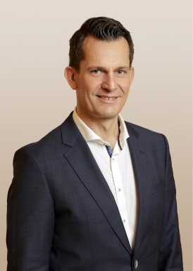 Portraitfoto von Dr. Wolfgang Mückstein