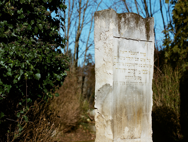 Bild eines jüdischen Grabsteins