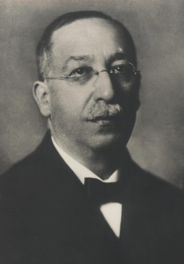 Portraitfoto von Friedrich Austerlitz