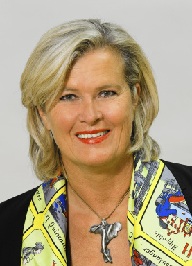 Portraitfoto von Dr. Ursula Plassnik