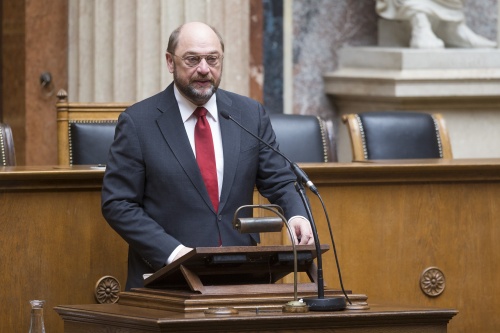 Präsident des Europäischen Parlaments Martin Schulz am Rednerpult