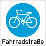 Fahrradstraße mit Schriftzug