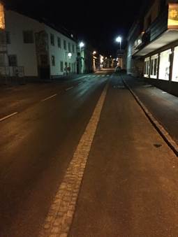 Fahrbahnrand  sichtbar getrennt  OG Hohenberg 1