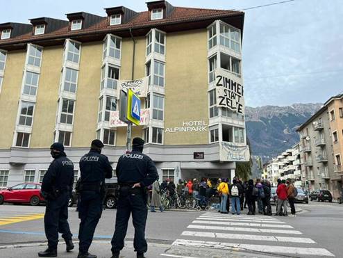 Die Verhandlungen mit der Politik führte zu Ergebnissen.