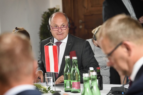 Arbeitsgespräch. Nationalratspräsident Wolfgang Sobotka (V)