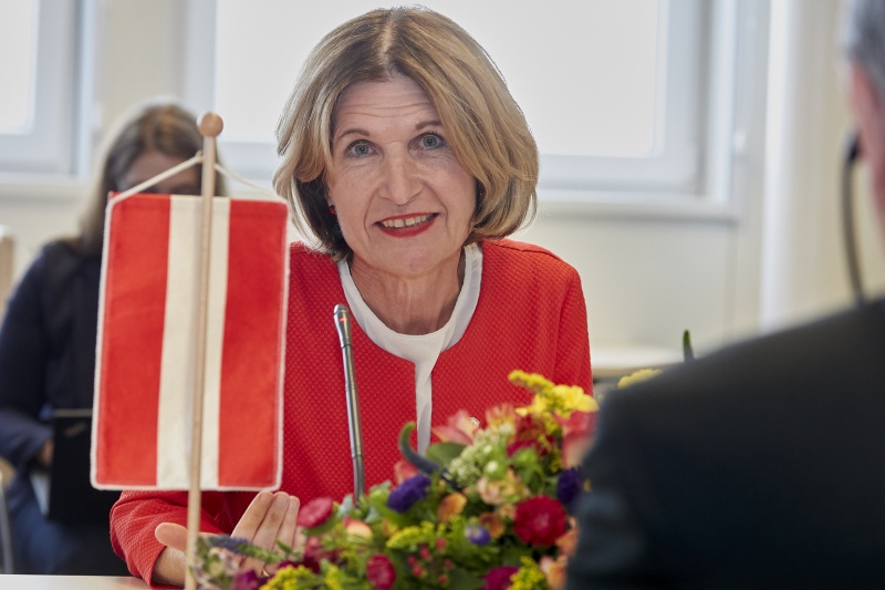 Bundesratspräsidentin Andrea Eder-Gitschthaler (V) während der Aussprache