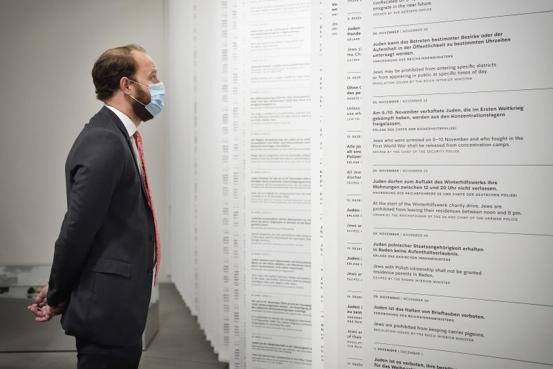 Besuch des Jüdischen Museums.
Nationalratsabgeordneter Nikolaus Scherak (N)