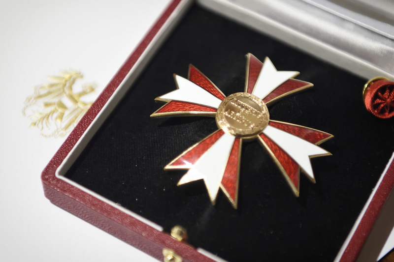 Ehrenkreuz für Wissenschaft und Kunst I. Klasse