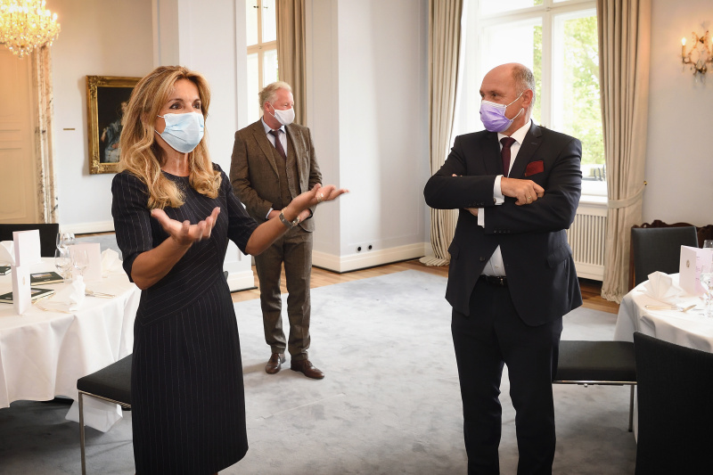 Führung durch die Parlamentarische Gesellschaft.
Von links: Vorsitzende Deutsche Parlamentarische Gesellschaft MdB Michaela Noll, Nationalratspräsident Wolfgang Sobotka (V)