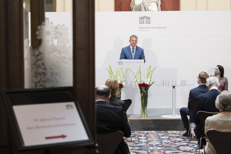 Am Rednerpult: Abschlussworte VLÖ Präsident Norbert Kapeller