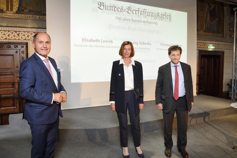 Von links: Nationalratspräsident Wolfgang Sobotka (V), OGH-Präsidentin Elisabeth Lovrek, Verfassungsrichter Christoph Herbst