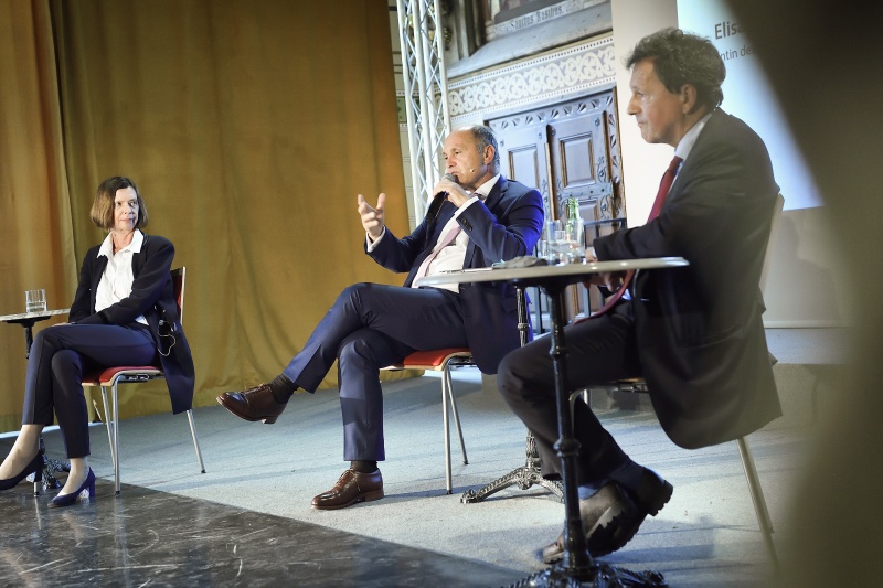 Von links: OGH-Präsidentin Elisabeth Lovrek, Nationalratspräsident Wolfgang Sobotka (V), Verfassungsrichter Christoph Herbst