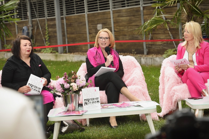 Von links: Autorin Julya Rabinowich, Zweite Nationalratspräsidentin Doris Bures (S), Moderation Uschi Pöttler-Fellner