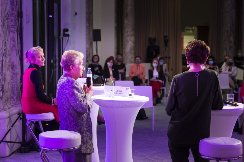 Blick Richtung VeranstaltungsteilnehmerInnen