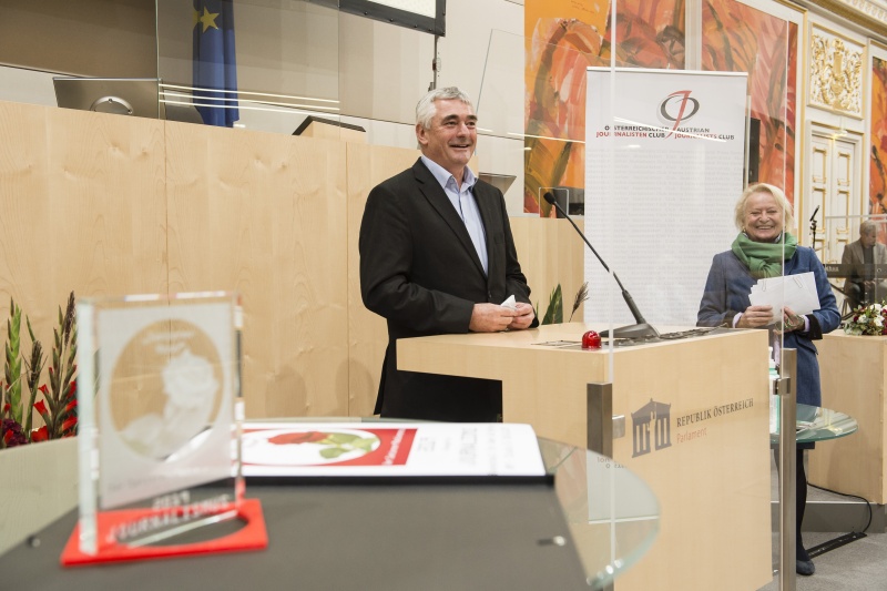 Am Rednerpult: Vertreter des ORF