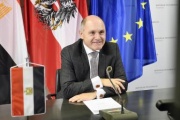 Nationalratspräsident Wolfgang Sobotka (V) nimmt mittels Videoschaltung an der Unterzeichnung teil