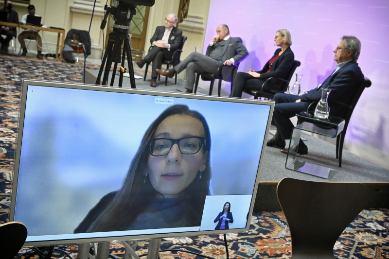 Jasna Puscaric, online zugeschaltet