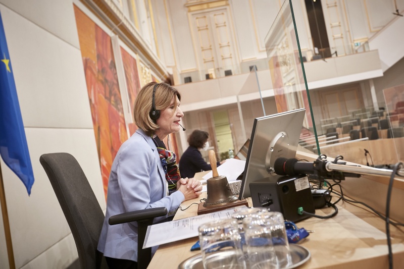 Plenum, Vorsitz durch Bundesratspräsidentin Andrea Eder-Gitschthaler (V)