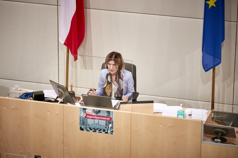 Schlussworte von Bundesratspräsidentin Andrea Eder-Gitschthaler (V)