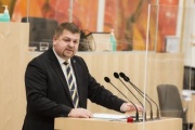 Am Rednerpult: Bundesrat Andreas Arthur Spanring (FPÖ)