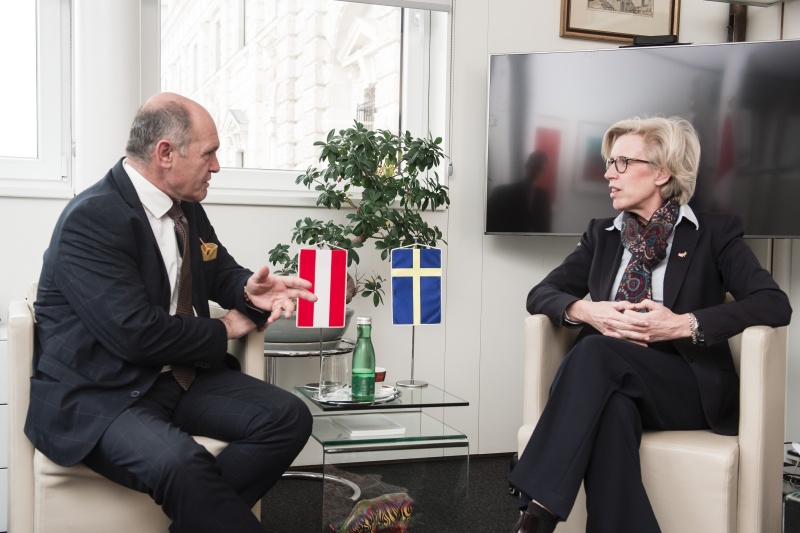 Von links: Nationalratspräsident Wolfgang Sobotka (ÖVP), Schwedische Botschafterin Mikaela Kumlin Granit