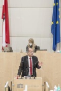 Am Rednerpult: Bundesrat Johannes Hübner (FPÖ)