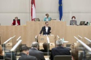 Am Rednerpult Bundesrat Sebastian Kolland (ÖVP)