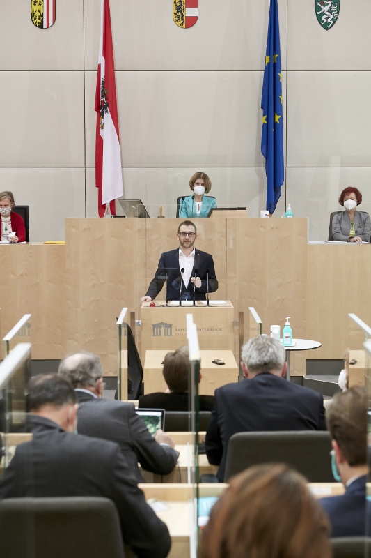 Am Rednerpult Bundesrat Sebastian Kolland (ÖVP)