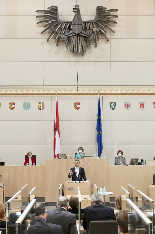 Am Rednerpult Bundesrat Sebastian Kolland (ÖVP)