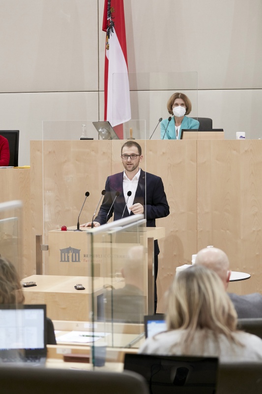 Am Rednerpult Bundesrat Sebastian Kolland (ÖVP)