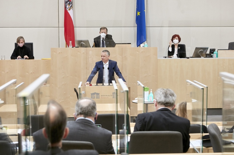 Am Rednerpult Bundesrat Harald Himmer (ÖVP)