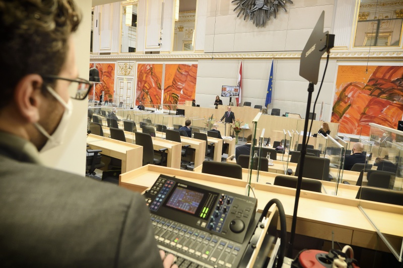 Begrüßung durch Nationalratspräsident Wolfgang Sobotka (ÖVP)