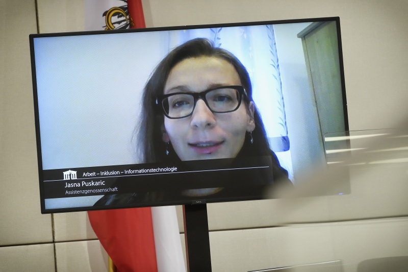 Live zugeschalten: Jasna Puskaric