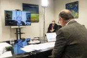 Nationalratspräsident Wolfgang Sobotka (ÖVP) während der Videokonferenz mit der Finnischen Parlamentspräsidentin Anu Vehviläinen