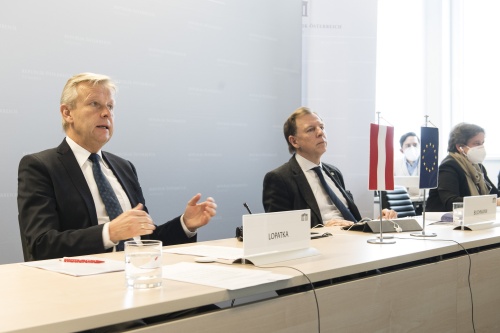 Von links: Nationalratsabgeordneter Reinhold Lopatka (ÖVP), Bundesratspräsident Christian Buchmann (ÖVP)