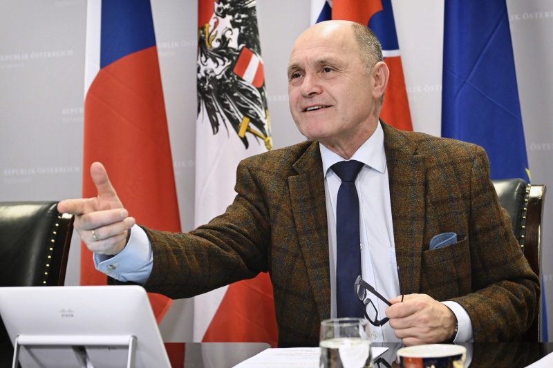 Nationalratspräsident Wolfgang Sobotka (ÖVP) im Gespräch via Videokonferenz