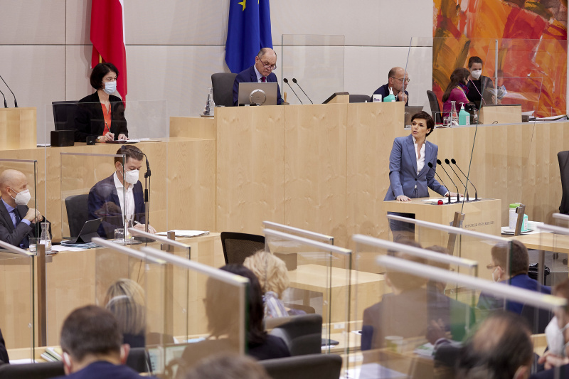 Am Rednerpult Klubobfrau Pamela Rendi-Wagner (SPÖ)