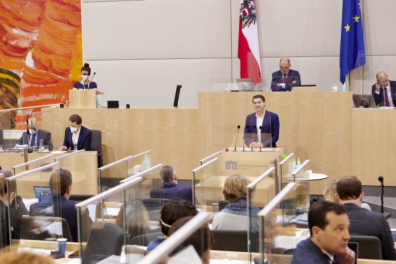 Am Rednerpult Nationalratsabgeordneter Christoph Zarits (ÖVP)