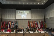 Am Podium von links: OSCE Ulrika Funered, Nationalratspräsident Wolfgang Sobotka (ÖVP) (am Wort), OSCEPA Secretary General Roberto Montella, Secretary General of the OSCE Helga M. Schmid