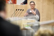 Bundesrätin Johanna Miesenberger (ÖVP) am Wort
