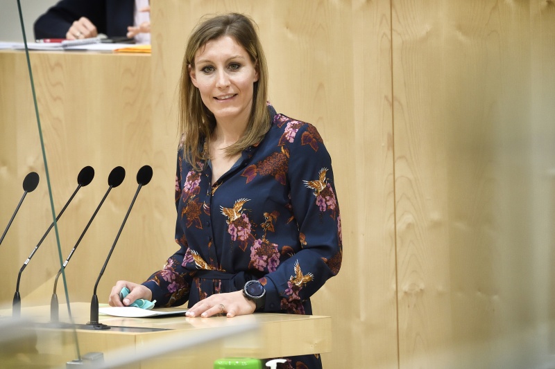 Bundesrätin Heike Eder (ÖVP) am Wort