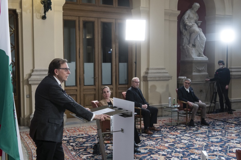Am Rednerpult: Bundesratspräsident Christian Buchmann (ÖVP)