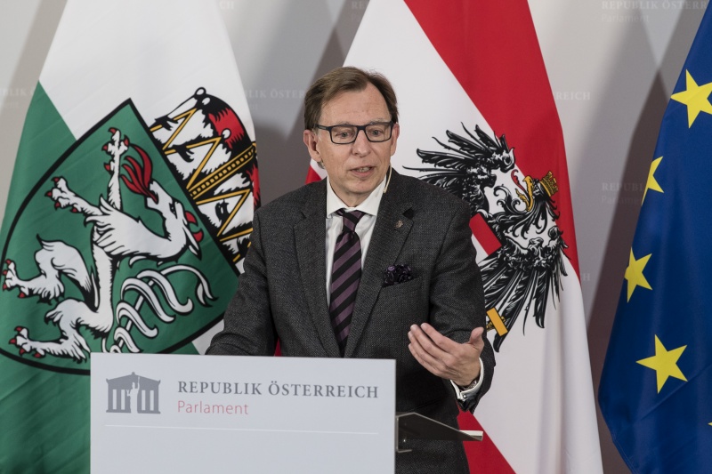 Am Rednerpult: Bundesratspräsident Christian Buchmann (ÖVP)