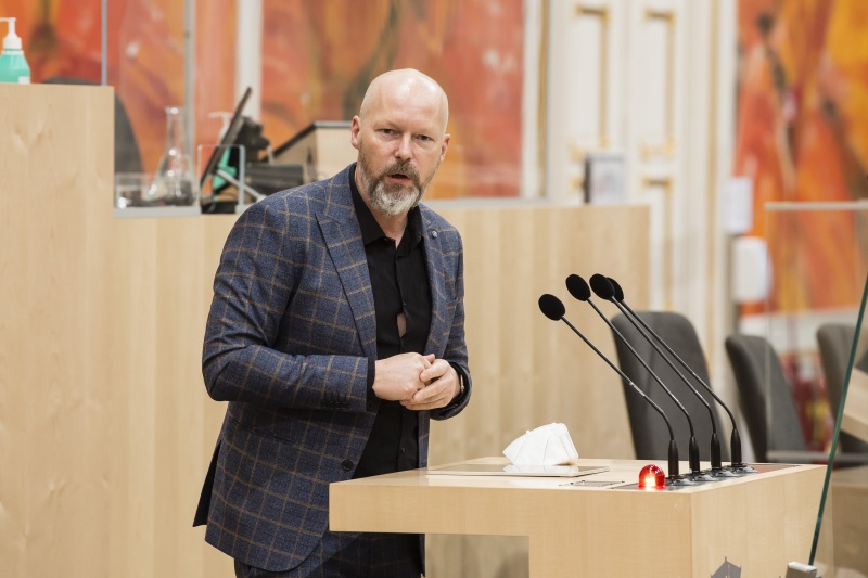 Am Rednerpult: Bundesrat Marco Schreuder (GRÜNE)