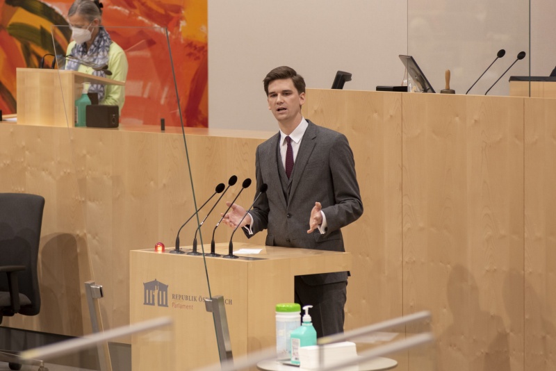 Nationalratsabgeordneter Douglas Hoyos-Trauttmansdorff (NEOS) am Wort