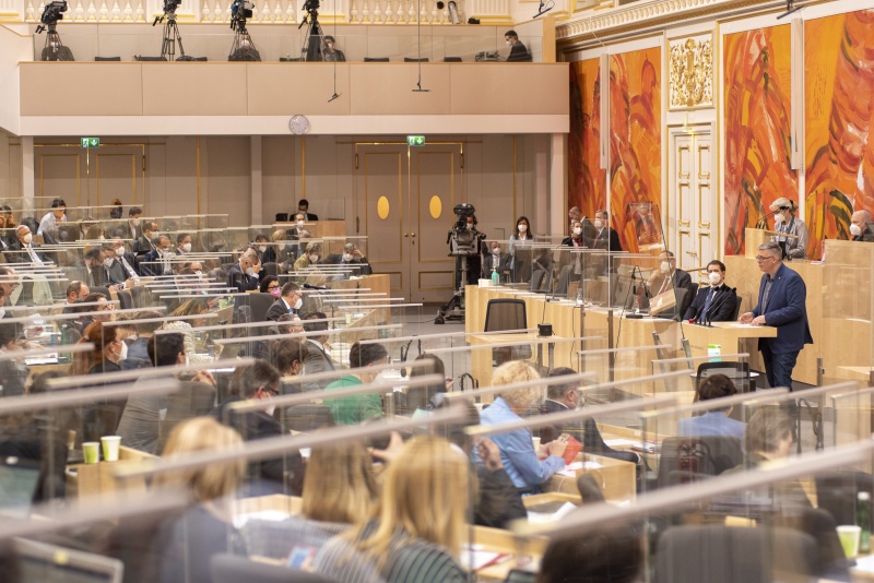 Nationalratsabgeordneter Ralph Schallmeiner (GRÜNE) am Wort