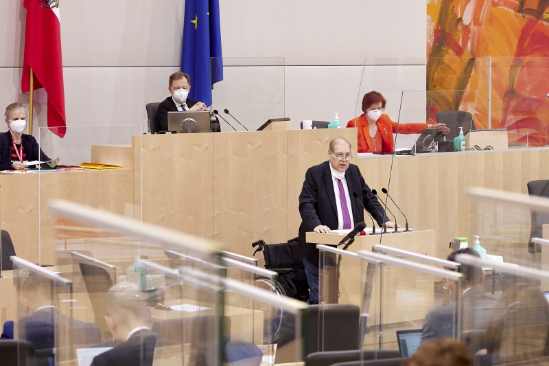Am Rednerpult Bundesrat Wolfgang Beer (SPÖ)