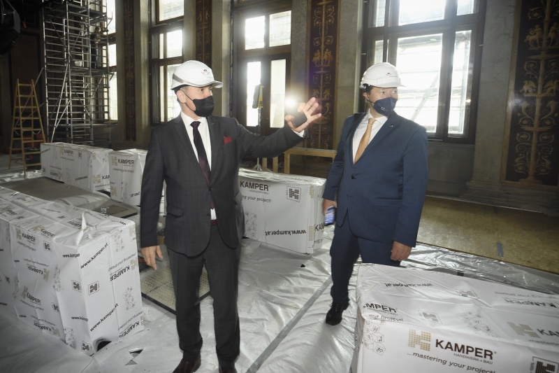 Von links: Nationalratspräsident Wolfgang Sobotka (ÖVP), Vertreter der Europäischen Kommission Martin Selmayr