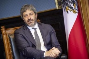 Doppelinterview mit MedienvertreterInnen aus Österreich. Präsident der Italienischen Abgeordnetenkammer Roberto Fico