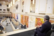 Präsident der Italienischen Abgeordnetenkammer Roberto Fico nimmt an einer Sitzung des Nationalrates teil